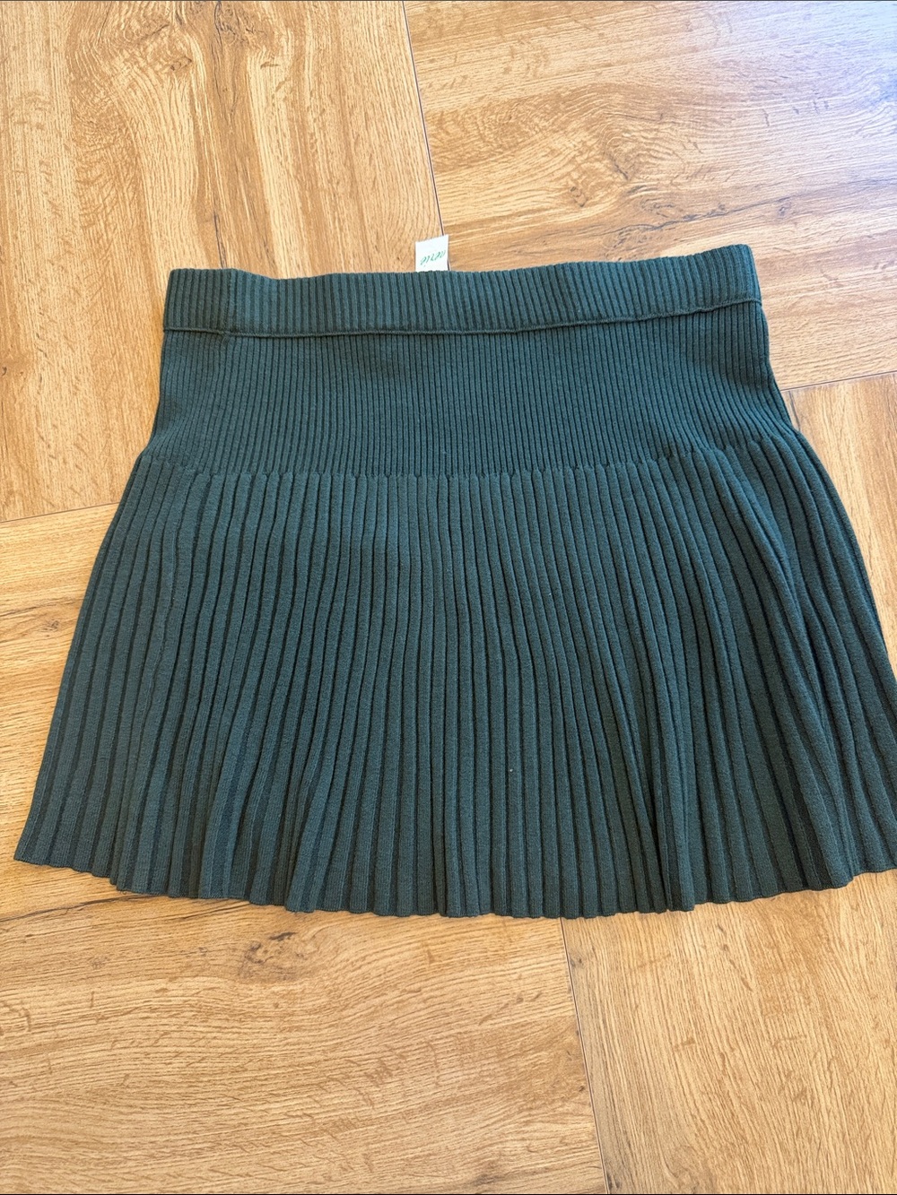 aerie - Ribbed Sweater Skater Mini Skirt — Olive Green